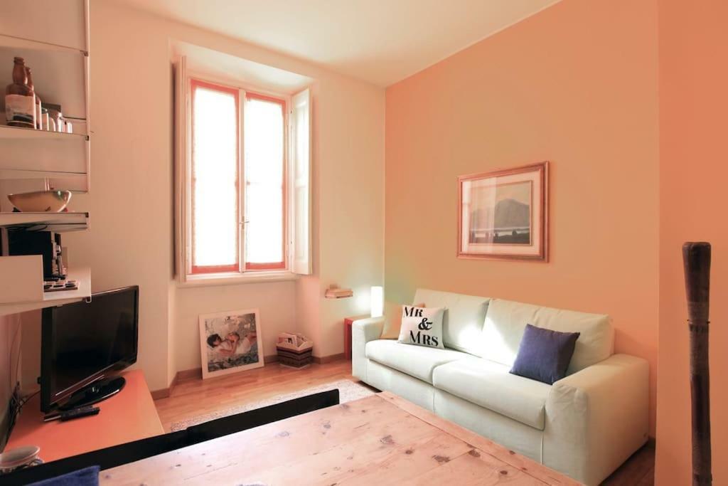 Appartamento Centro Storico Corso Magenta Cadorna Milaan Buitenkant foto